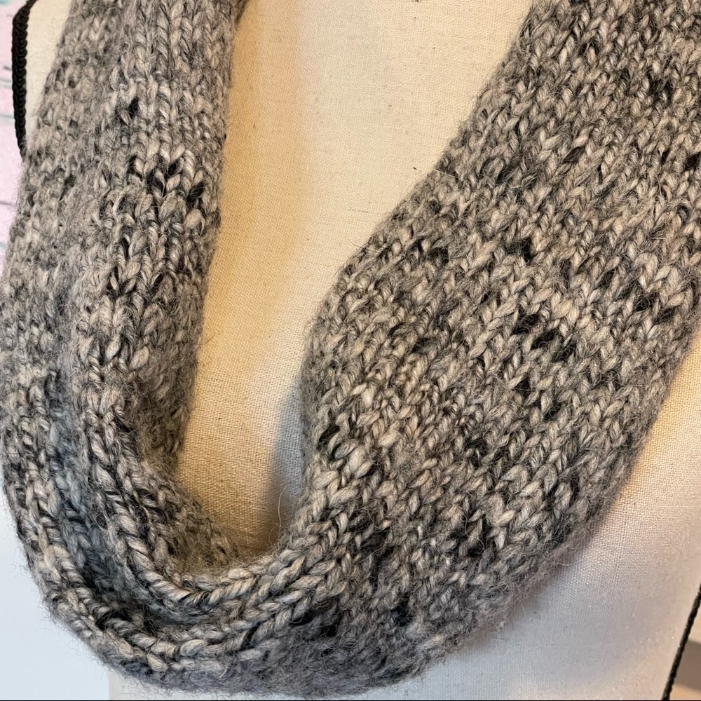 Isabel Marant Etoile Infinity Knit Scarf Laine Wool Alpaca Gray Made In Italy. - Picture 2 of 5